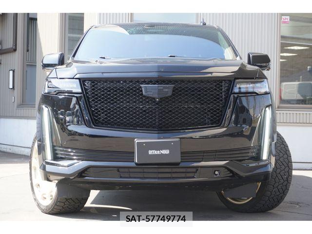 Cadillac ESCALADE 2021-07 6263352-4