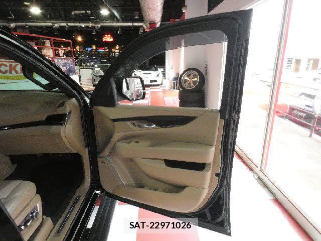Cadillac ESCALADE 2018-12 6275946-13
