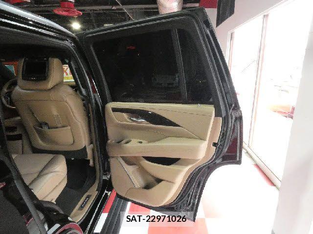 Cadillac ESCALADE 2018-12 6275946-18