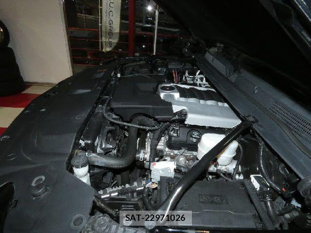 Cadillac ESCALADE 2018-12 6275946-27
