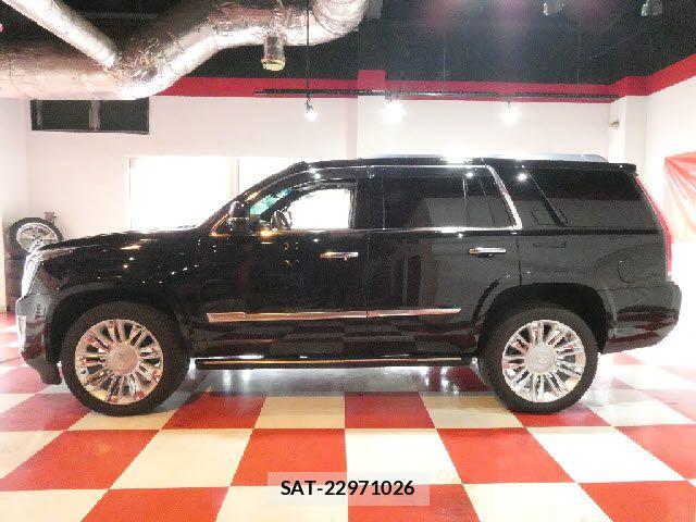 Cadillac ESCALADE 2018-12 6275946-3