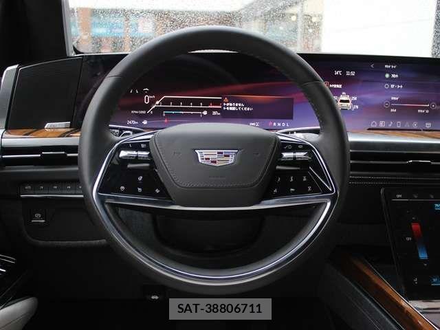 Cadillac ESCALADE 2025-12 6670669-11