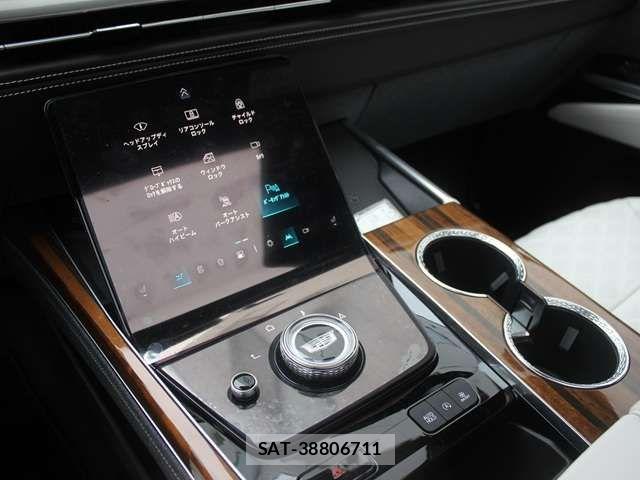 Cadillac ESCALADE 2025-12 6670669-13
