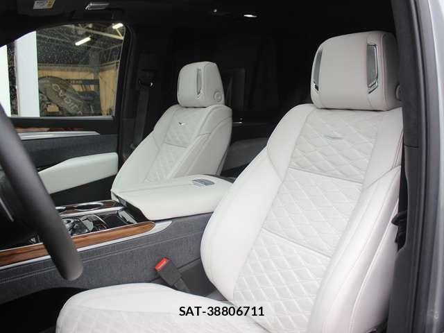 Cadillac ESCALADE 2025-12 6670669-3