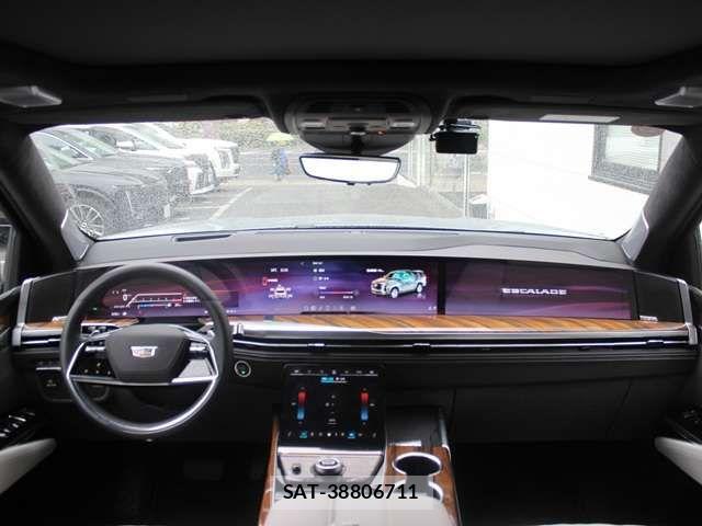 Cadillac ESCALADE 2025-12 6670669-4