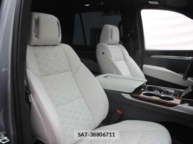 Cadillac ESCALADE 2025-12 6670669-5