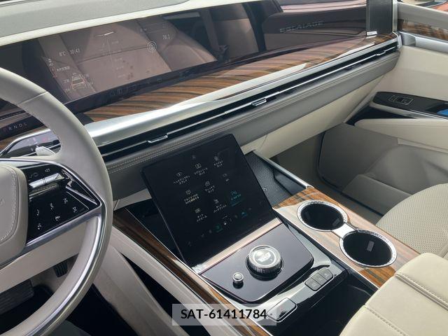 Cadillac ESCALADE 2025-12 7057798-11