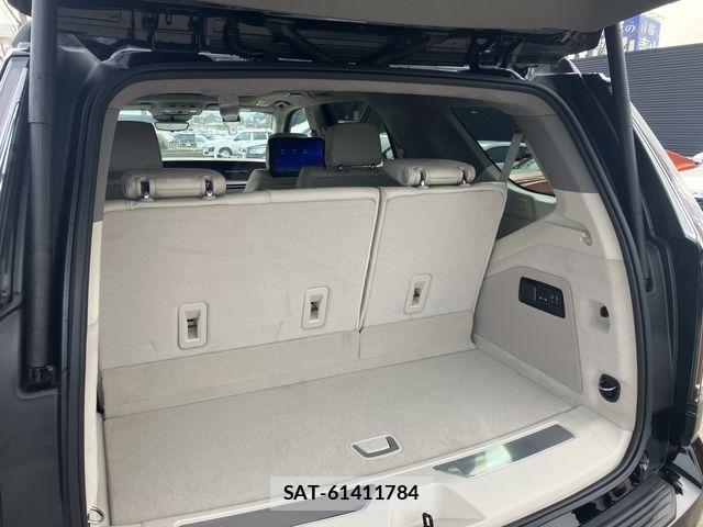 Cadillac ESCALADE 2025-12 7057798-17