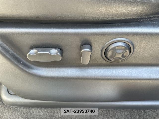 Cadillac ESCALADE 2011-03 7215674-15