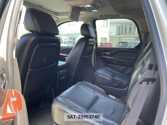 Cadillac ESCALADE 2011-03 7215674-16