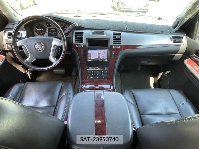 Cadillac ESCALADE 2011-03 7215674-2