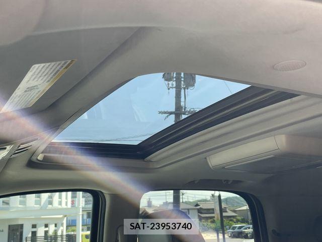 Cadillac ESCALADE 2011-03 7215674-29