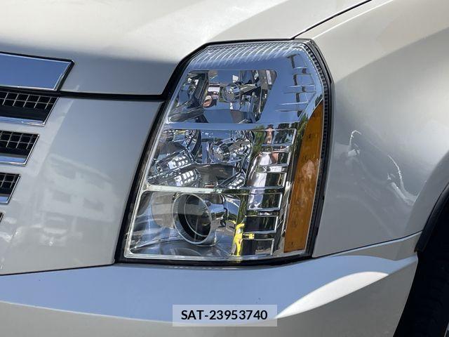 Cadillac ESCALADE 2011-03 7215674-6