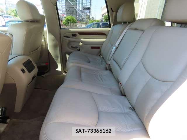Cadillac ESCALADE 2003-12 7215666-5