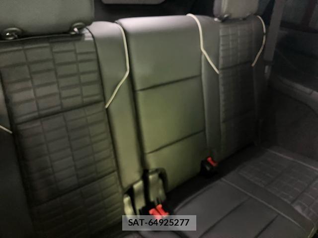 Cadillac ESCALADE 2024-12 7249977-9