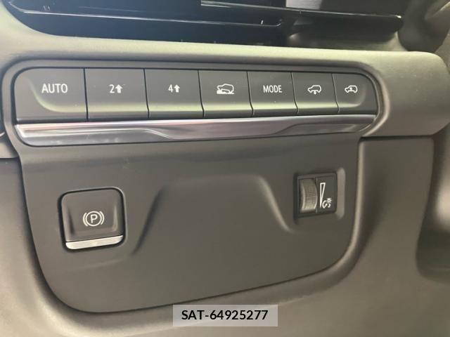 Cadillac ESCALADE 2024-12 7249977-17