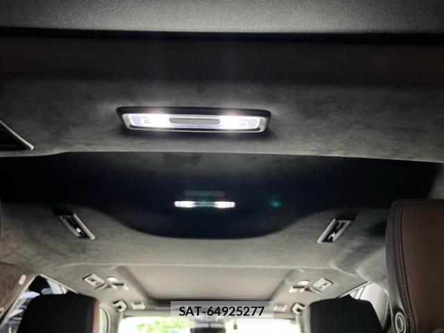 Cadillac ESCALADE 2024-12 7249977-8
