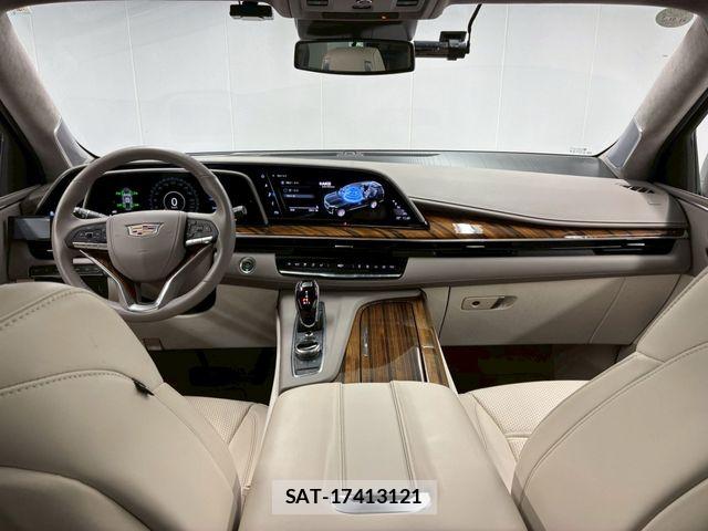 Cadillac ESCALADE 2022-01 7249982-1
