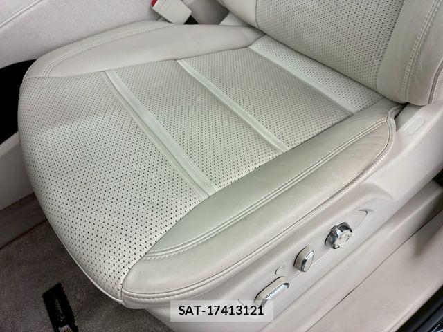 Cadillac ESCALADE 2022-01 7249982-22