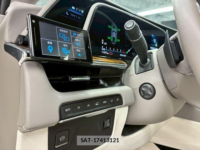 Cadillac ESCALADE 2022-01 7249982-26