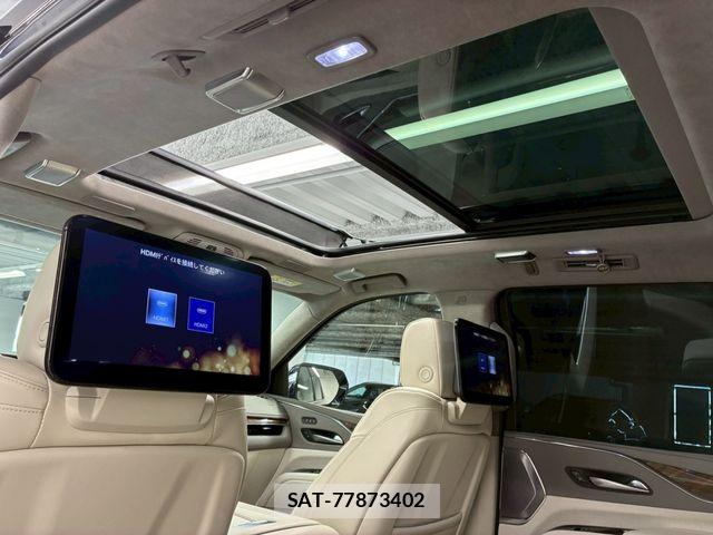 Cadillac ESCALADE 2024-07 7271656-1