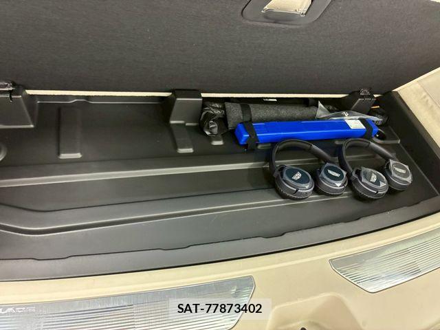 Cadillac ESCALADE 2024-07 7271656-29