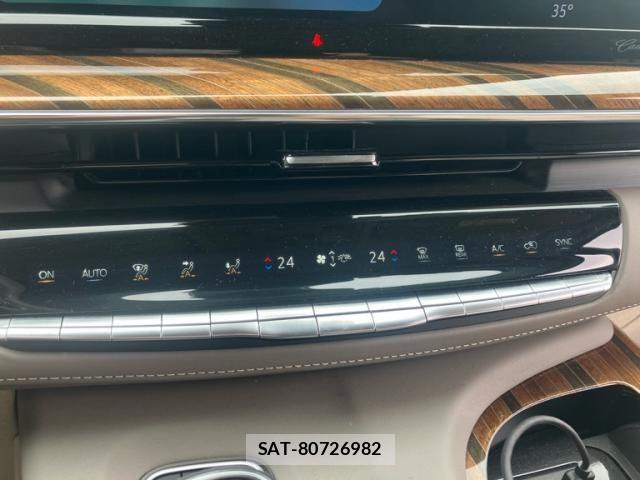 Cadillac ESCALADE 2021-11 7453296-14