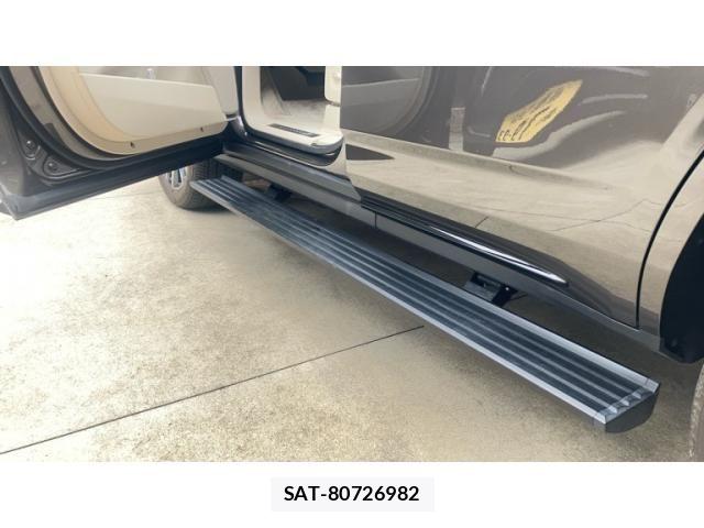 Cadillac ESCALADE 2021-11 7453296-21