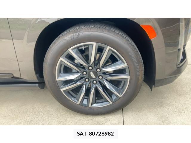 Cadillac ESCALADE 2021-11 7453296-22