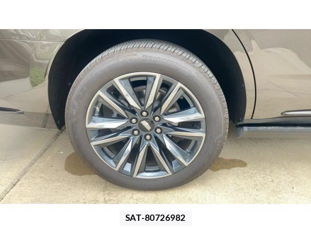 Cadillac ESCALADE 2021-11 7453296-23