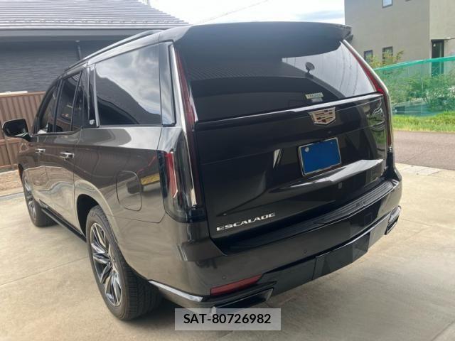 Cadillac ESCALADE 2021-11 7453296-2