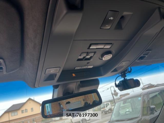 Cadillac ESCALADE 2020-04 7453297-15