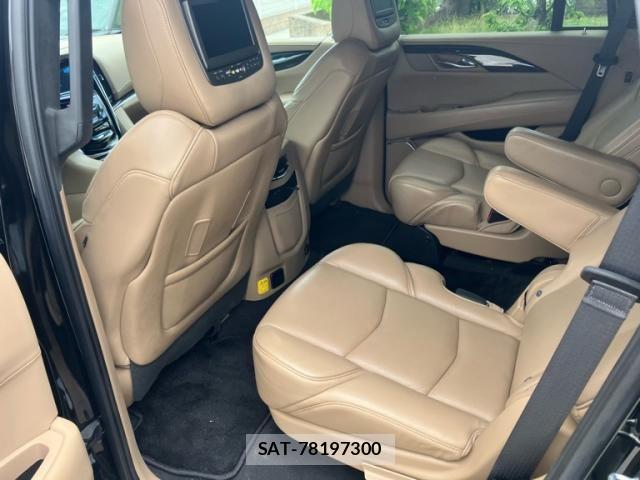 Cadillac ESCALADE 2020-04 7453297-27