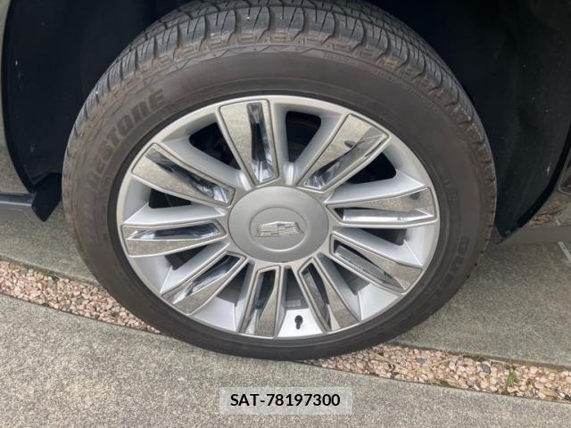 Cadillac ESCALADE 2020-04 7453297-7