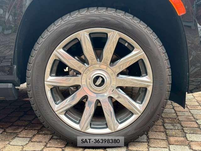 Cadillac ESCALADE 2021-07 7499789-13