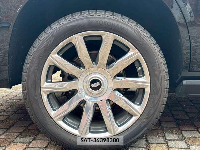 Cadillac ESCALADE 2021-07 7499789-14