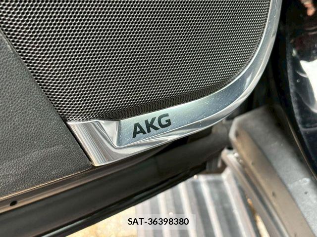 Cadillac ESCALADE 2021-07 7499789-22