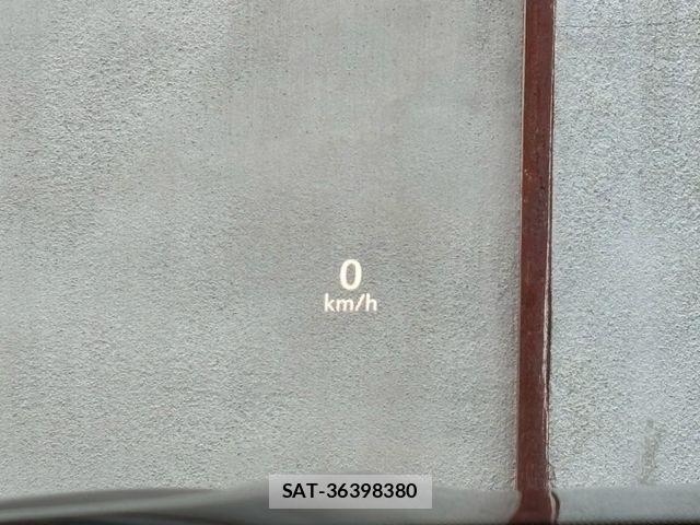 Cadillac ESCALADE 2021-07 7499789-27