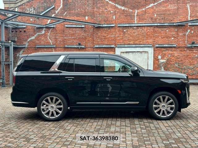Cadillac ESCALADE 2021-07 7499789-8