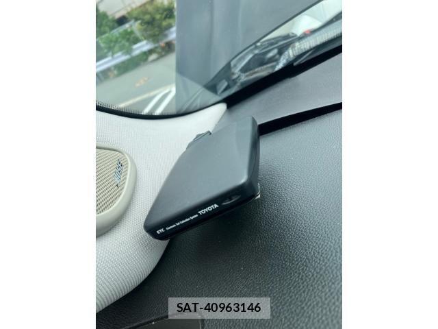 Cadillac ESCALADE 2012-07 7615347-22