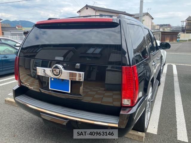 Cadillac ESCALADE 2012-07 7615347-4