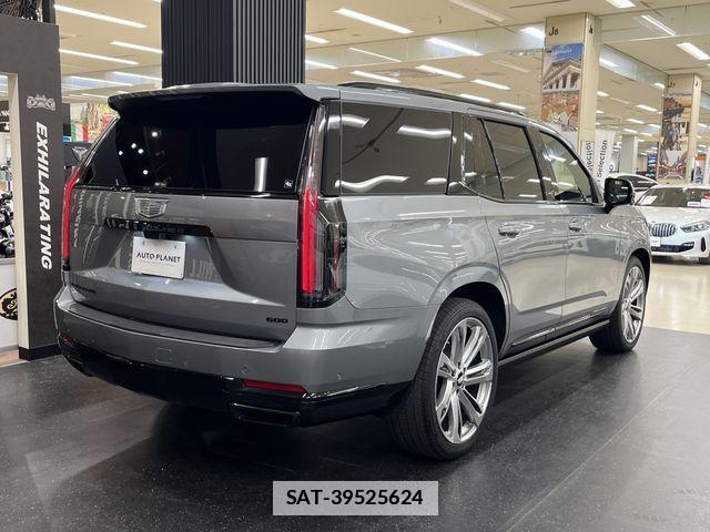 Cadillac ESCALADE 2025-08 7783187-10