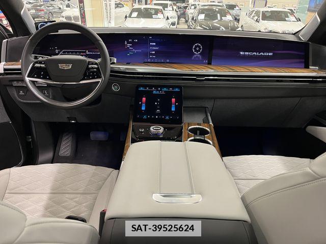 Cadillac ESCALADE 2025-08 7783187-1