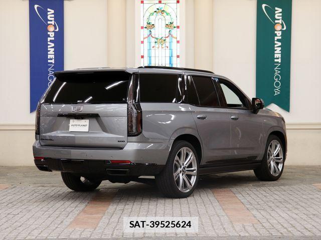 Cadillac ESCALADE 2025-08 7783187-2