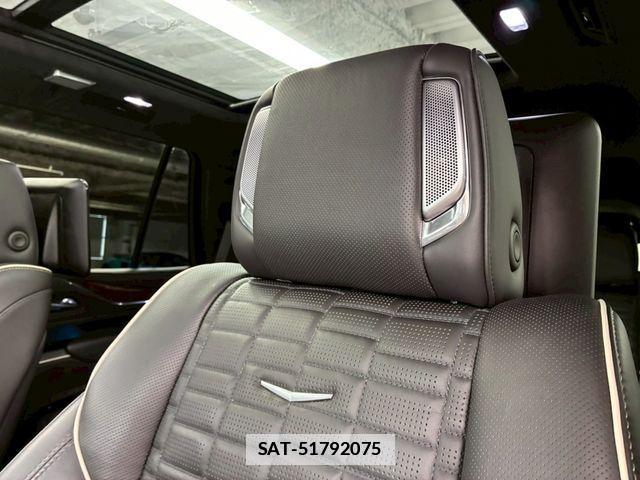 Cadillac ESCALADE 2024-10 7875637-24