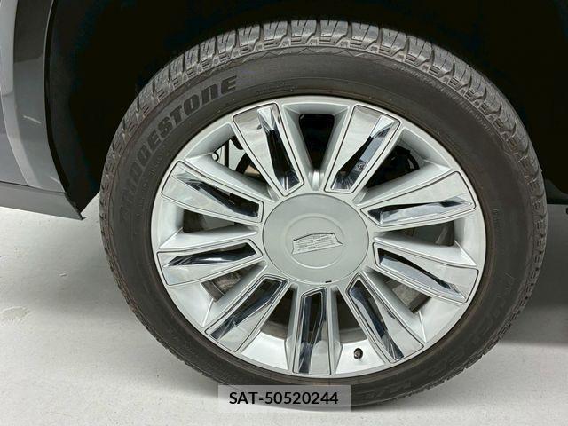 Cadillac ESCALADE 2017-04 7875636-12