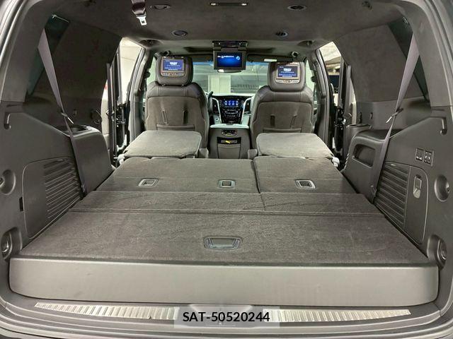 Cadillac ESCALADE 2017-04 7875636-27