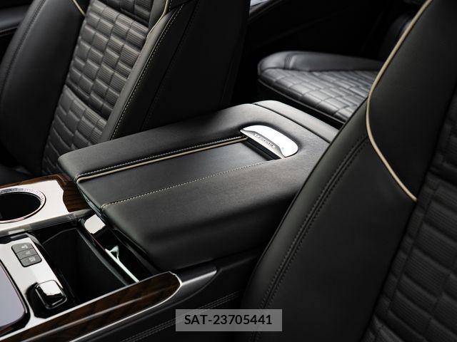 Cadillac ESCALADE 2025-06 7960755-15