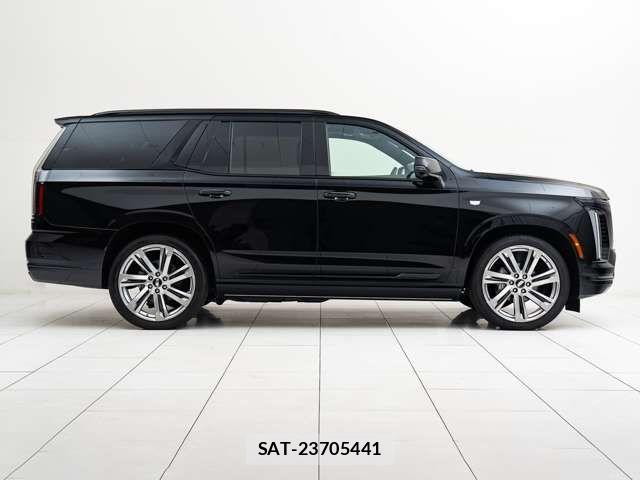 Cadillac ESCALADE 2025-06 7960755-5