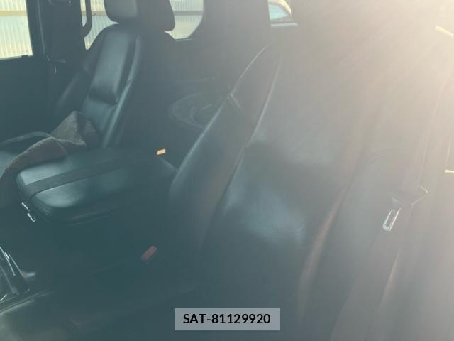 Cadillac ESCALADE 2012-11 8073149-10